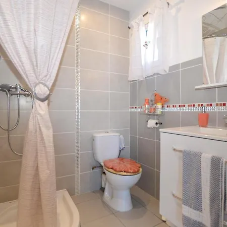 Awesome In W/ Wifi And 0 Bedrooms